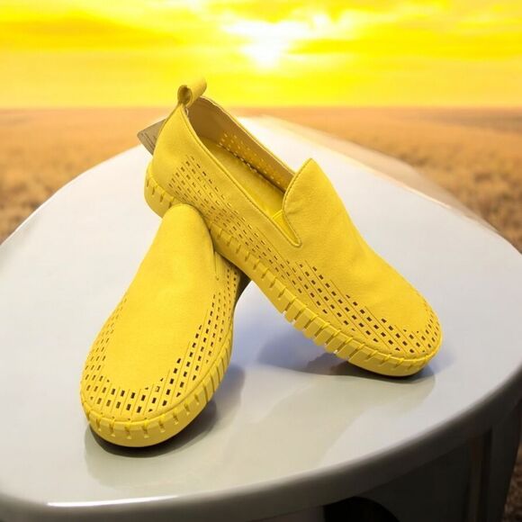 BROOKLYN  MEN'S  FASHION  MESH  PLAIN  TOE  CASUAL  SHOE  BY GLOBE FOOTWEAR #732 - Picture 1 of 10